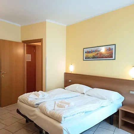 Nocleg ze śniadaniem Bb Orchidea Stresa