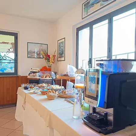 Bb Orchidea Oda ve Kahvaltı 2*