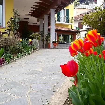 Nocleg ze śniadaniem Bb Orchidea Stresa