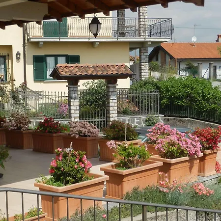 Nocleg ze śniadaniem Bb Orchidea Stresa