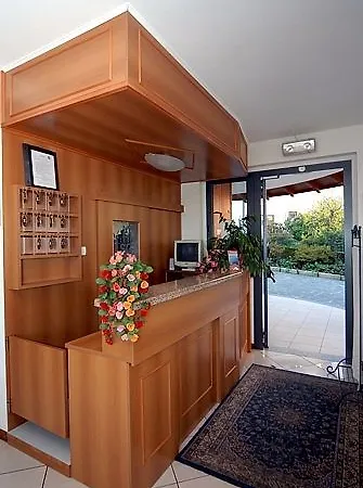 Bb Orchidea Oda ve Kahvaltı Stresa