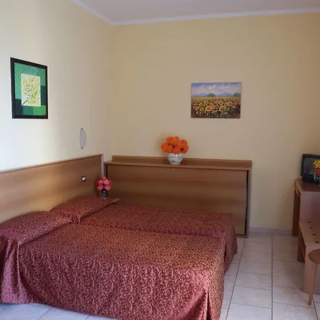 Bb Orchidea Nocleg ze śniadaniem 2*